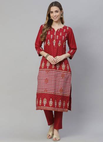 You Will Definitely Earn Lots Of Compliments Wearing This Pretty Set.This Kurti?is Fabricated On Chinon Pair With Chinon Pant. Beautified With Designer Foil Printed.