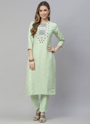 You Will Definitely Earn Lots Of Compliments Wearing This Pretty Set.This Kurti?is Fabricated On Rayon Pair With Rayon Pant. Beautified With Designer Foil Printed.