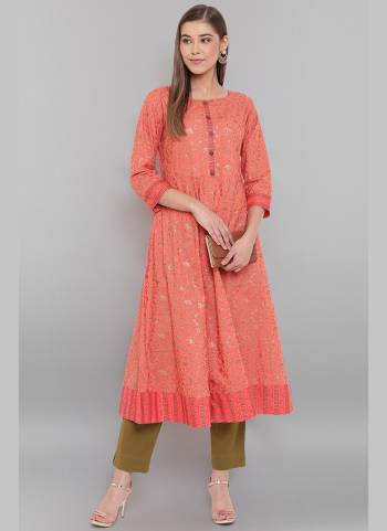 You Will Definitely Earn Lots Of Compliments Wearing This Readymade Kurti In Pretty Colored. This Readymade Kurti Is Fabricated On Cotton Beautified With Designer Foil Printed