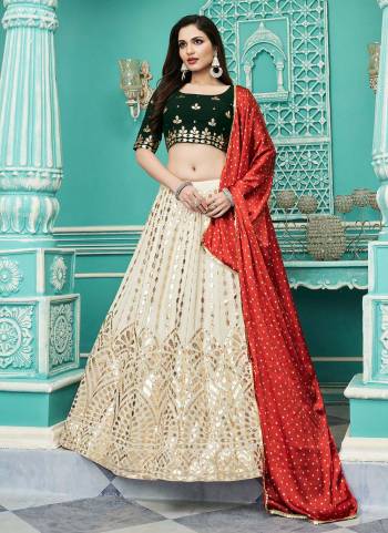 For A Designer Look , Grab These Lehenga in All Over Pretty Colored.These lehenga And Blouse Are Fabricated On Georgette Based Pair With Net Dupatta.Beautified With Heavy Work.