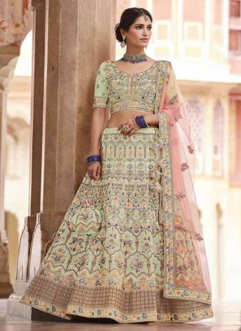 For A Beautifull Look,Grab These Heavy Designer Lehenga Choli In All Over Pretty Look.Its Lehenga And Choli Are Fabricated On Crepe Pair With Net Blouse.Beautified Heavy Designer Work.