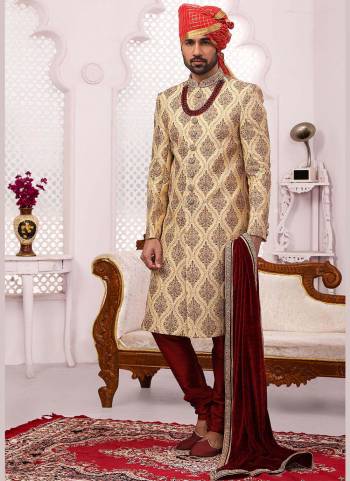 Grab These Readymade Sherwani in Fine Colored.These Shewani is Fabricated On Banarasi Silk Pair With Dupion Silk Bottom With Designer Embroidery Work.Its Available in All Regular Size.