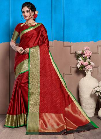 For A Beautiful Look , Grab These Lovely Colored Saree Come with Matching Blouse.Its Saree And Blouse Are Fabricated On Banarasi Silk With Heavy Weaving Jacquard Designer