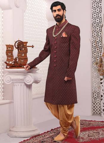 Grab These Readymade Sherwani in Fine Colored.These Shewani is Fabricated On Velvet Pair With Dupion Silk Bottom With Designer Embroidery Work.Its Available in All Regular Size