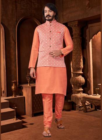 Here Is A Rich And Decent Looking Readymade Pair Of Men's Wear. This Jacket And?Top Are Art Silk Fabricated Pair With Cotton Payjama. Buy This Pair For The Upcoming Wedding And Festive Season