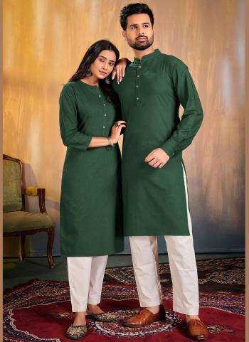 Take your ethnic style quotient to the next level by wearing this fashionable Couple Combo Set.Its Come With Cotton Base Fabricated Pair With Cotton Fabric Bottom.Its Available In All Regular Size.Buy Now