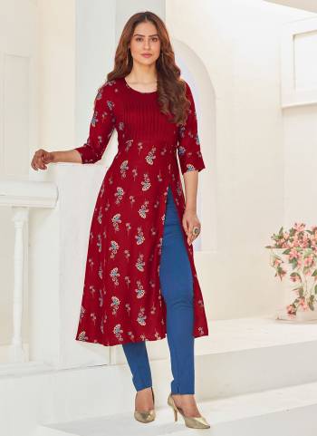 No More Worry For What To Wear At Your Place, Grab?These Kurti in Fine Colored.These Kurti Is Fabricated on Rayon With Printed Work.its Available In All Regular SIze.Buy Now