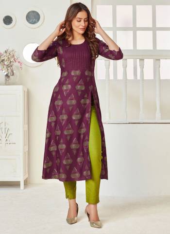 No More Worry For What To Wear At Your Place, Grab?These Kurti in Fine Colored.These Kurti Is Fabricated on Rayon With Printed Work.its Available In All Regular SIze.Buy Now