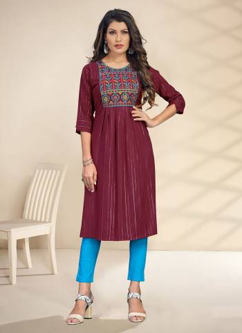 Grab These Readymade Kurti is Specially Made for Feeding And During Maternity Period.Its Come With Rayon Fabric With Embroidery Work