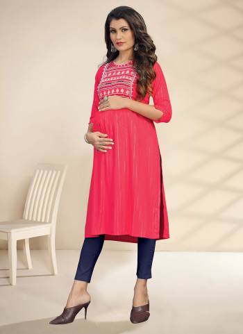 Grab These Readymade Kurti is Specially Made for Feeding And During Maternity Period.Its Come With Rayon Fabric With Embroidery Work