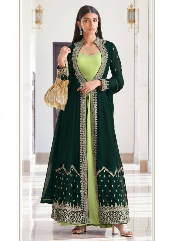 For Different Look,Grab These Designer Suit in Fine Colored.These Top is Fabricated On Georgette Pair With Santoon Bottom And Nazmin Dupatta.Its Beautified With Heavy Designer Embroidery Work.