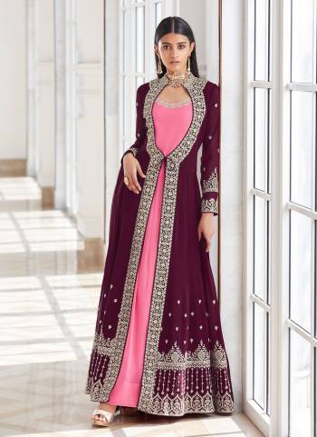 For Different Look,Grab These Designer Suit in Fine Colored.These Top is Fabricated On Georgette Pair With Santoon Bottom And Nazmin Dupatta.Its Beautified With Heavy Designer Embroidery Work.