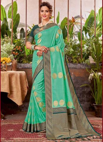 Enhance Your Beauty wearing This Saree In Fine Colored.These Saree Is Fabricated On Silk Based Pair With Silk Blouse And Beautified With Designer Weaving Work.