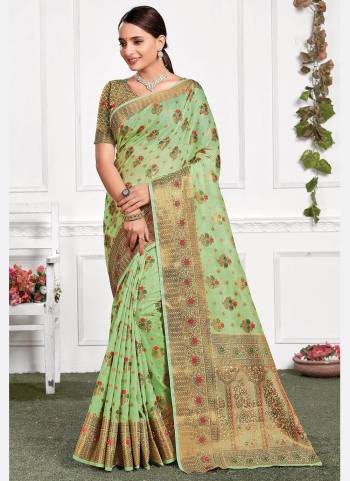 For A Different Look, Grab These Saree in Musterd Colored Pair With Usterd Blouse.These Saree And Blouse Are Fabricated On Cotton Based.Its Beautified With Woven Designer Work.