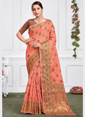 For A Different Look, Grab These Saree in Musterd Colored Pair With Usterd Blouse.These Saree And Blouse Are Fabricated On Cotton Based.Its Beautified With Woven Designer Work.