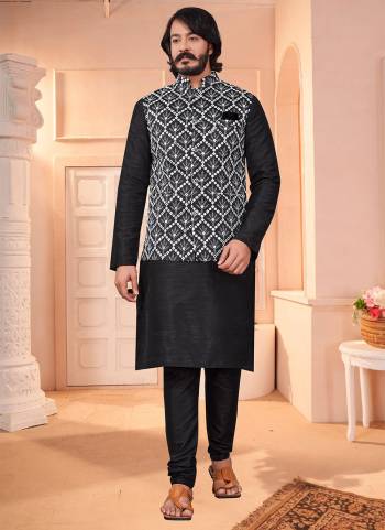 Take your ethnic style quotient to the next level by wearing this fashionable kurta set.Its Come With Art Silk Fabricated Pair With Art Silk Jacket And Silk Fabric Payjama.Buy Now