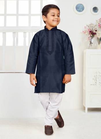 Grab These Children Wear Kurta And Payjama in Fine Colored.These Kurta is Fabricated on Dupian Silk Pair With Cotton Bottom With Thread Embroidery Work.