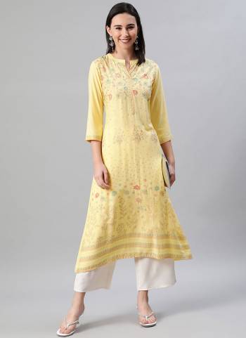 Buy These Casual Wear Kurti in Beautiful Colored Come With Rayon Fabricated With Designer Foil Printed.its Available in All Regular Size.Buy Now.