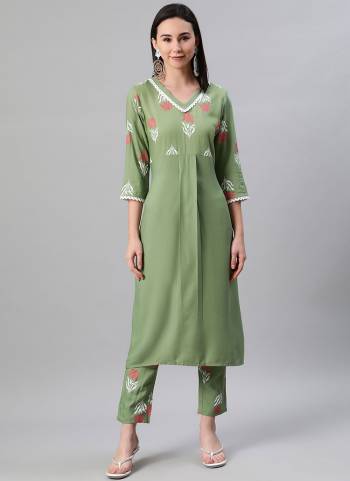 Buy These Casual Wear Kurti in Beautiful Colored Come With Rayon Fabricated With Designer Foil Printed.its Available in All Regular Size.Buy Now.