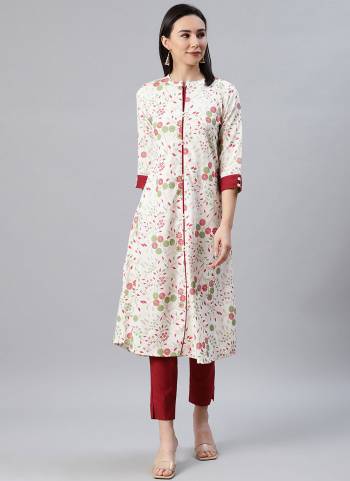 Buy These Casual Wear Kurti in Beautiful Colored Come With Rayon Fabricated With Designer Foil Printed.its Available in All Regular Size.Buy Now.