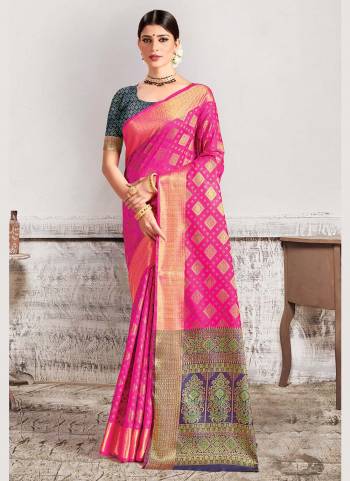 For A Different Look,Grab These Saree in All Over Beautiful Colored.These Saree And Blouse Are Fabricated On Silk Based.Its Beautified With Heavy Jari Wevon Designer Work.