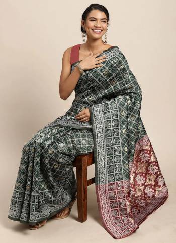 Grab These Saree in All Over Lovely Colored Pair With Contrasting Blouse.These Saree And Blouse Are Fabricated On Silk Based With Heavy Woven Designer Work.Buy Now