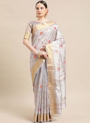 For A Pretty Look , Grab These Saree in All Over Fine Colored.These Saree And Blouse Are Fbaricated on Cotton Paper Silk.Its Beautified With Wevon Designer,Embroidery Work. 