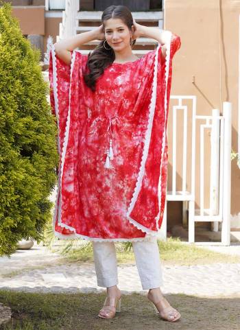 Grab These Readymade Kaftan in Pretty Colored.Its Fabricated on Rayon Slub With Printed.Its Available in All Regular Size.