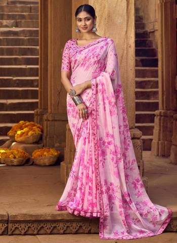 For A Proper Look,Grab These Saree in All Over Pretty Colored.These Saree And Blouse Are Fabricated On Poly Chiffon Come With Designer Printed.