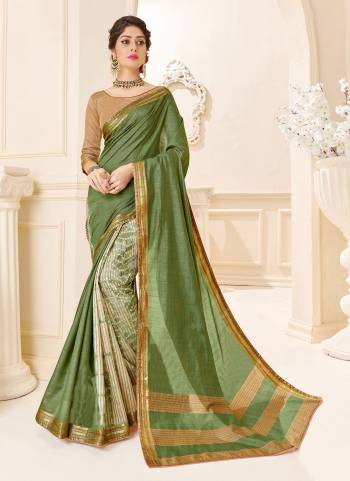 For A Proper Look,Grab These Saree in Fine Colored Pair With Matching Blouse.These Saree And Blouse Are Fabricated On Tasser Silk.Its Beautified With Wevon Designer Work.