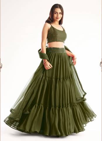 Grab These Readymade Lehenga Choli in Al Over Same Colored.These Lehenga And Blouse Are Fabricated On Georgette Based Pair With Net Dupatta.Its Beautified With Designer Sequance Embroidery Work.