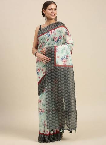 Grab These Saree in Fine Colored Pair With Fancy Blouse.These Saree And Blouse Are Fabricated On Cotton Blend Based.Its Beautified With Designer Digital Printed Work.