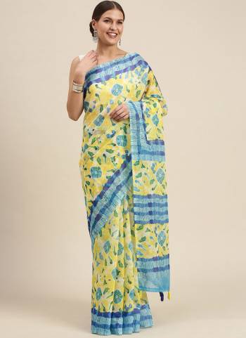 Grab These Saree in Fine Colored Pair With Fancy Blouse.These Saree And Blouse Are Fabricated On Cotton Blend Based.Its Beautified With Designer Digital Printed Work.