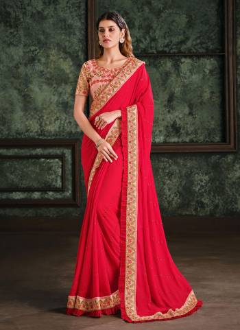 For A Designer Look,Grab These Saree in All Over Beautiful Colored.These Saree is Fabricated On Silk Georgett Pair Wth Raw Silk Blouse.Its Beautified With Heavy Designer Work.