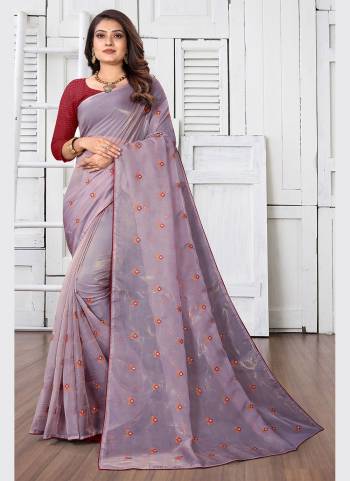 Add This Pretty Attractive Saree To Your Wardrobe.These Saree is Fabricated On Organza Pair With Dupion Silk Blouse.Its Beautified With Designer Resham Embroidery Work.