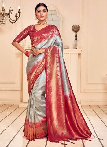 For A Beautiful Look,Grab These Saree in All Over Fine Colored.These Saree And Blouse Are Fabricated On Banarasi Silk.Its Beautified With Wevon Designer Work.