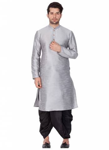 Take your ethnic style quotient to the next level by wearing this fashionable kurta set.Its Come With Banglori Silk Fabricated Kurta And Bottom.Its Beautified With Dyed Solid Work.