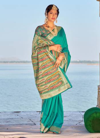 For A Different Look,Grab These Saree in All Over Fine Colored.These Saree And Blouse Are Fabricated On Banarasi Silk.Its Beautified With Heavy Wevon Designer Work.