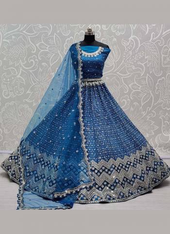 For A Designer Look,Grab These Heavy Designer Lehenga in All Over Fine Colored.These Lehenga And Blouse Are Fabricated On Net Pair With Soft Net Dupatta.Its Beautified Wth Heavy Designer Work.