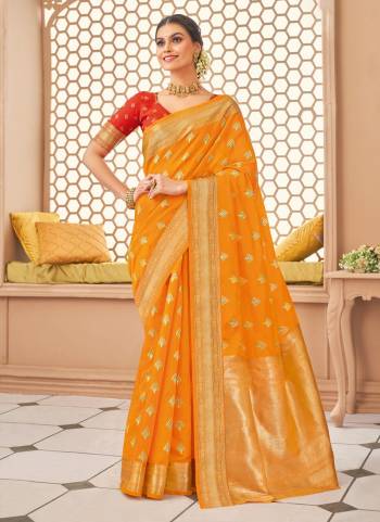 Grab These Festive Wear Saree in Beautiful Colored.These Saree And Blouse Are Fabricated On Banarasi Silk.Its Beautified With Heavy Jari Wevon Designer Work.