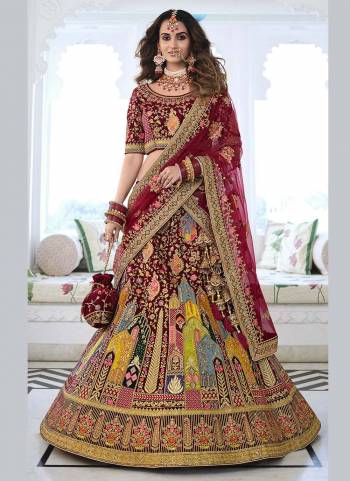 Grab These Beautiful Lehenga Choli in All Over Fine Colored.These Lehenga And Blouse Are Fabricated On Silk Pair With Silk Dupatta.Its Beautified With Heavy Designer Work.