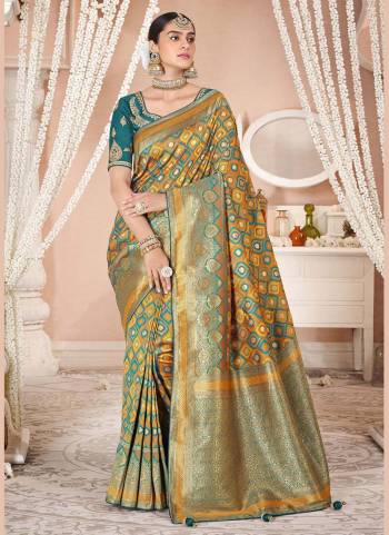 Looking Different in These Beautiful Colored Saree Come With Blouse.These Saree is Fabricated On Silk Pair With Raw Silk Blouse.Its Beautified With Heavy Woven Designer,Embroidery Work Blouse.