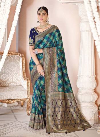 Looking Different in These Beautiful Colored Saree Come With Blouse.These Saree is Fabricated On Silk Pair With Raw Silk Blouse.Its Beautified With Heavy Woven Designer,Embroidery Work Blouse.