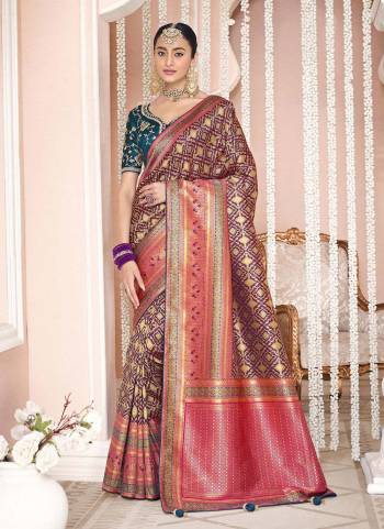 Looking Different in These Beautiful Colored Saree Come With Blouse.These Saree is Fabricated On Silk Pair With Raw Silk Blouse.Its Beautified With Heavy Woven Designer,Embroidery Work Blouse.