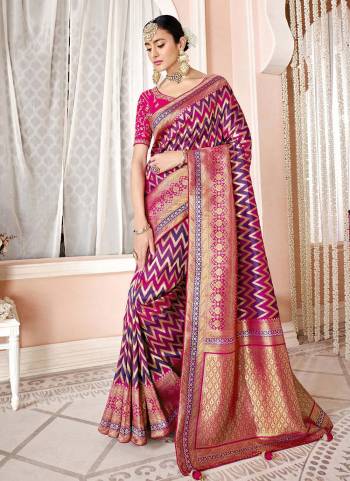 Looking Different in These Beautiful Colored Saree Come With Blouse.These Saree is Fabricated On Silk Pair With Raw Silk Blouse.Its Beautified With Heavy Woven Designer,Embroidery Work Blouse.