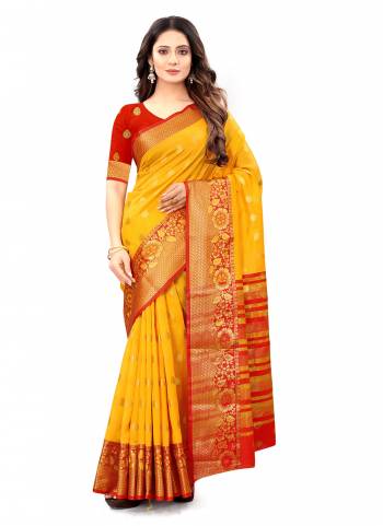 Elegant And Lovely Patterned Saree is Here in Fine Colored.These Saree And Blouse Are Fabricated On Litchi Silk.Its Beautified With Heavy Wevon Designer Work.