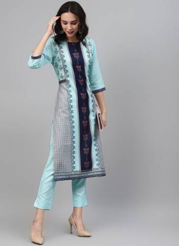 Grab These Readymade Casual Wear Kurti in Fine Colored.These Kurti is Fabricated On Rayon.Its Beautified With Digital Printed Work.Its Available in All Regular Size.