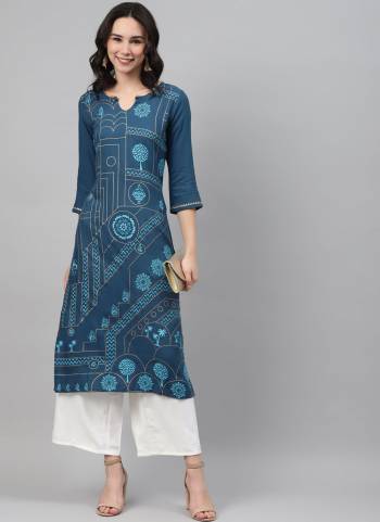 Grab These Readymade Casual Wear Kurti in Fine Colored.These Kurti is Fabricated On Rayon.Its Beautified With Digital Printed Work.Its Available in All Regular Size.