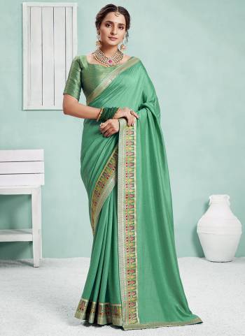 Grab These Casual Wear Saree in Fine Colored.These Saree Is Fabricated On Vichitra Silk Pair With Art Silk Blouse.Its Beautified With Wevon Designer Work.