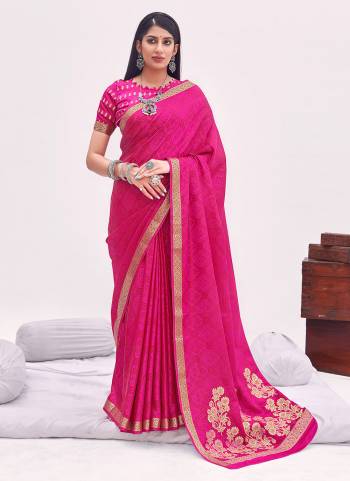 Grab These Beautiful Saree in Fine Colored.These Saree And Blouse Are Fabricated On Banarasi Satin Silk.Its Beautified With Floral Woven Designer And Printed Work.